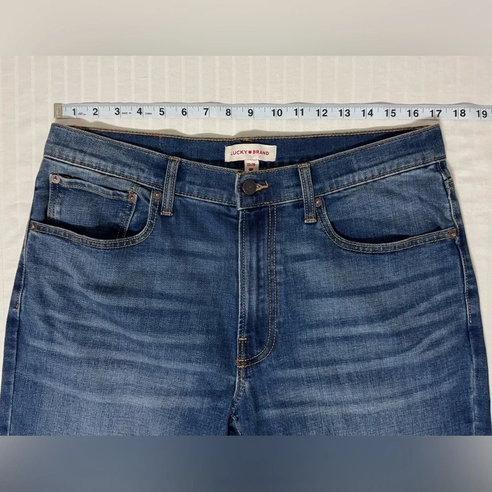 Lucky Brand 223 Straight Leg Jeans Men’s 33x30 Blue Medium Wash Whiskered - Picture 9 of 13